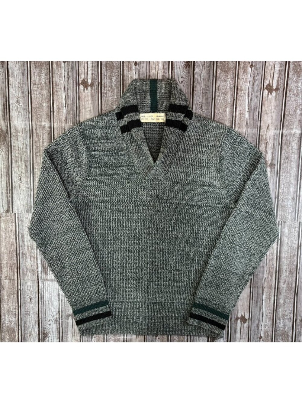 Yigal Azrouel Knit  100% Merino Wool Shawl Sweater size Large color grey